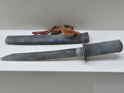 이주승의 칼과 칼집 썸네일 이미지