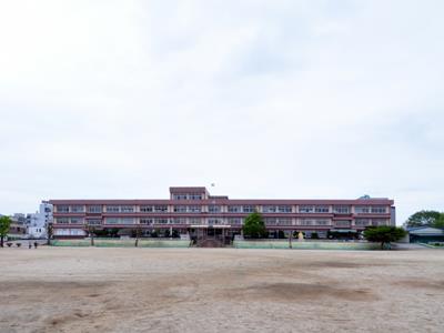 동명초등학교 썸네일 이미지