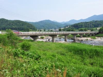 굴탄교 전경 썸네일 이미지